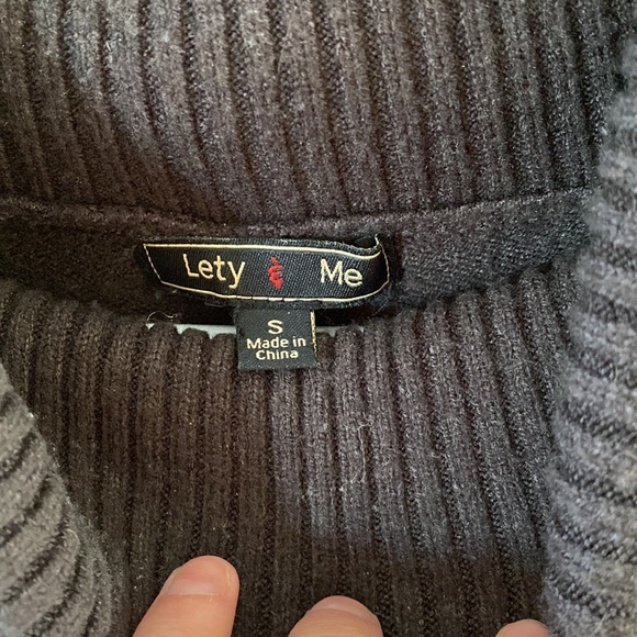 NWOT Wide neck charcoal/brown sweater - Picture 2 of 2